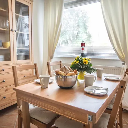 Neue Reihe 8 Links Appartement Cuxhaven