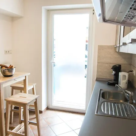 Neue Reihe 8 Links קושהאבן